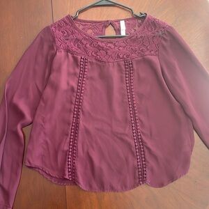 Women’s blouse SMALL